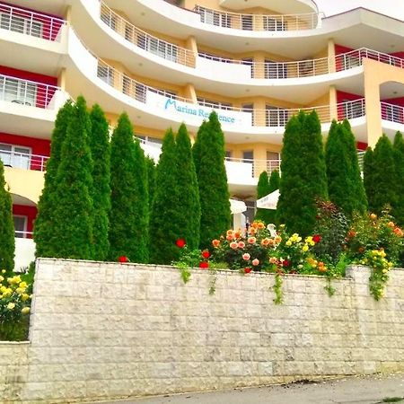 Apartment Marina Residence - Апартамент Марина Резидънс カヴァルナ エクステリア 写真
