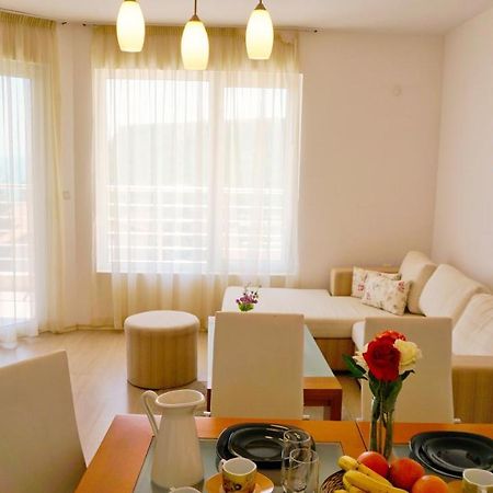 Apartment Marina Residence - Апартамент Марина Резидънс カヴァルナ エクステリア 写真